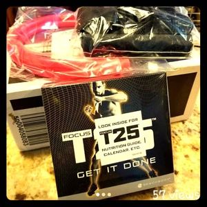 Brand New Beachbody "FOCUS" and Bands